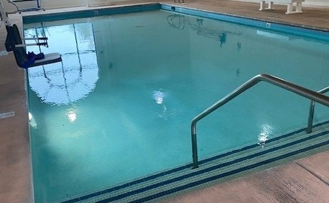 Warm Water Pool - Simi