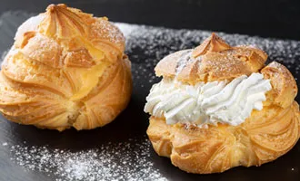 Photo of 2 cream puffs